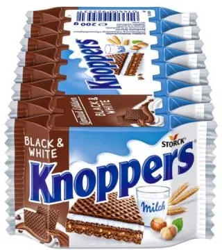 Knoppers Black & White 8szt